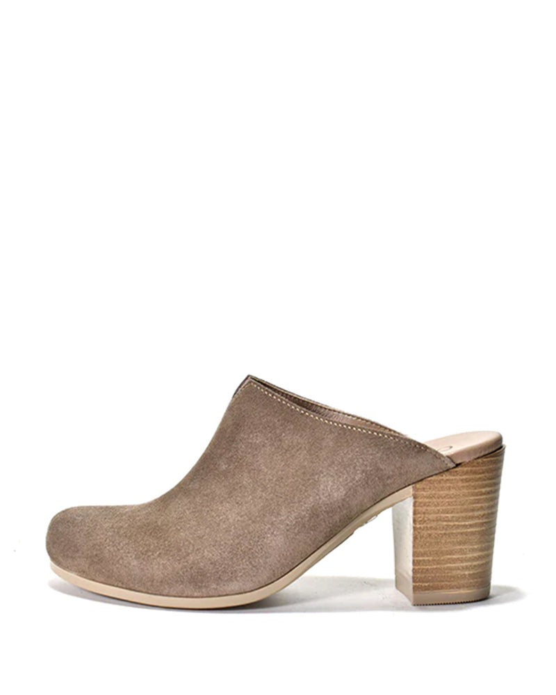 Gina Suede Clog | Brown