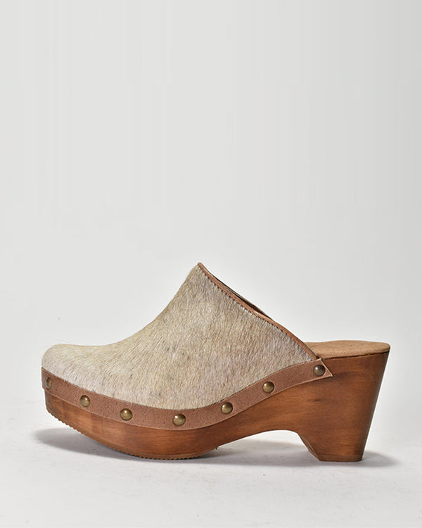 Zorba Cow Hair Clog | Gold