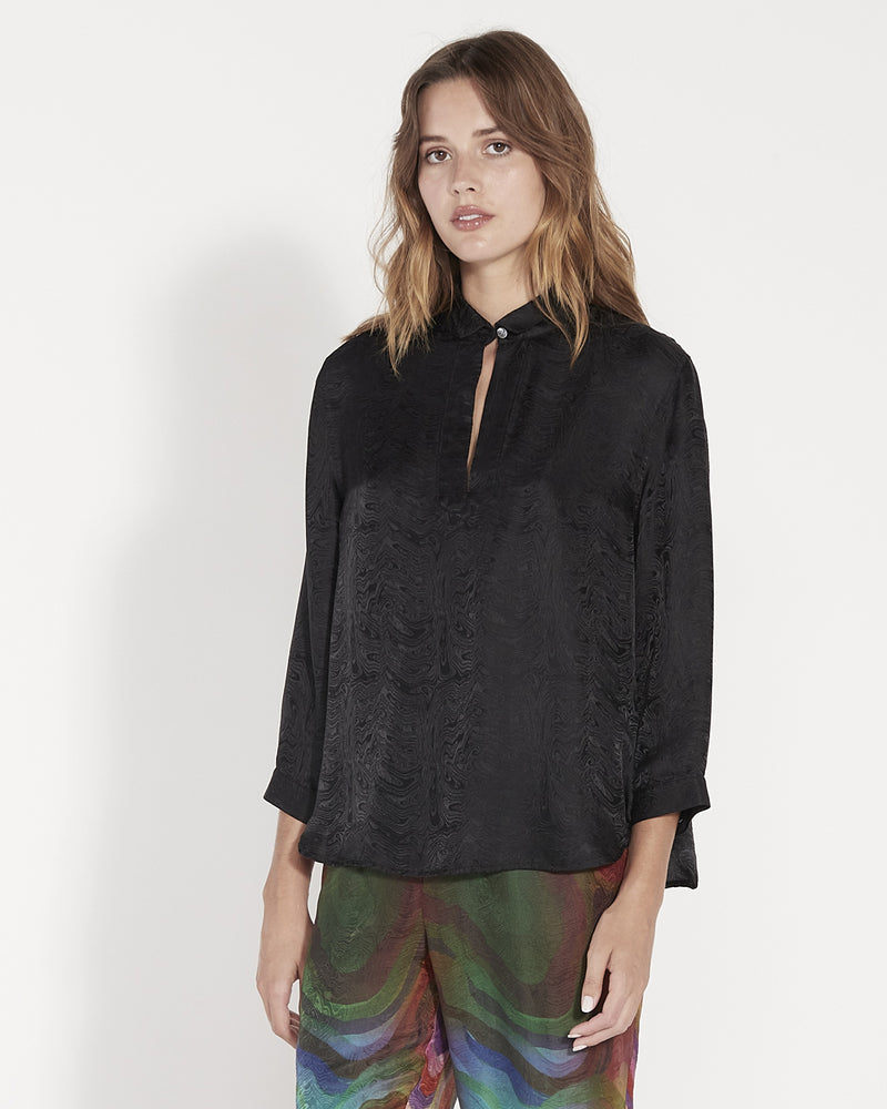 Black Silk Lita Henley