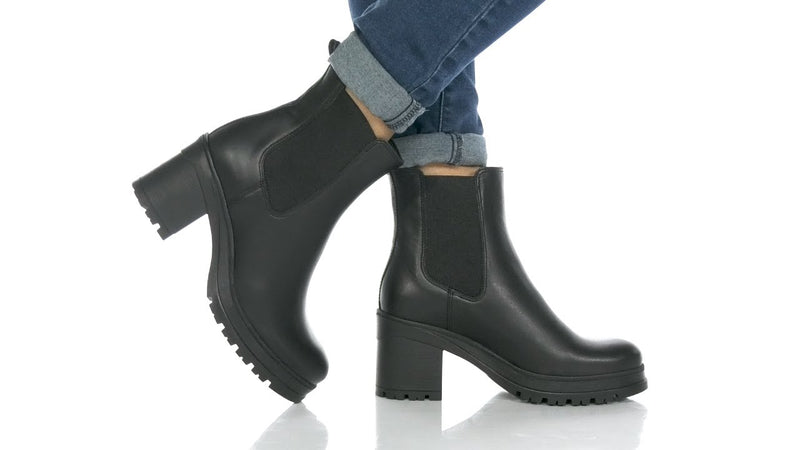 Paxton Weatherproof Bootie | Black Leather