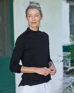 Long Sleeve Turtleneck | Black